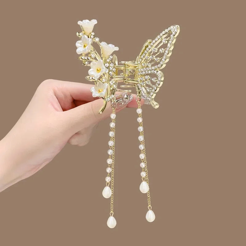 Élégante Pince Papillon